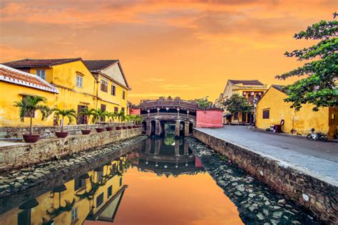 hoi an ancient town | Hi An Wikipedia