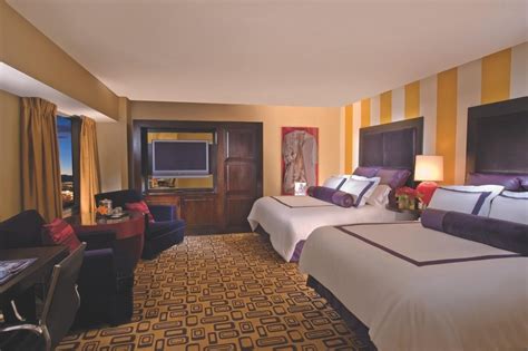 hollywood casino hotel rooms