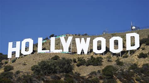 Hollywood Sign Gets A Paint Job For It Hollywood Sign Coloring Page - Hollywood Sign Coloring Page