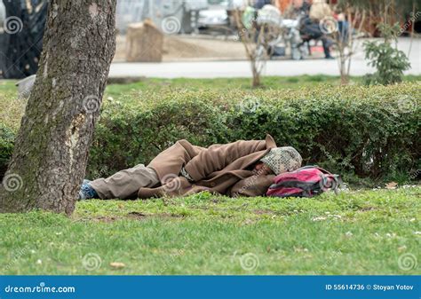 homeless men nude