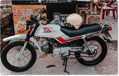 HONDA WIN PUTIH：Jual Motor Honda Win