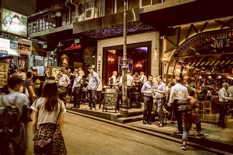 hong kong nightlife expat community