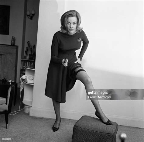 honor blackman nude