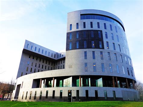 hoog aangeschreven school