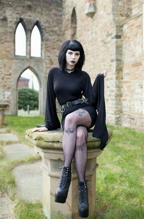 hot goth nude