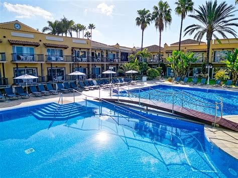 Hotel 4 Estrellas