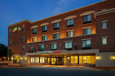 Hotels Fredericksburg Va
