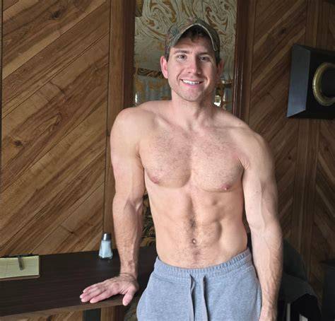hotmuscles6t9 nude