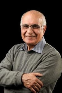 houshang moradi kermani biography sample