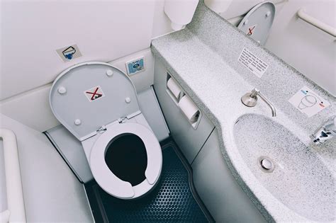 How Does The Bathroom On An Airplane Work?