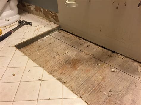 How Thick Plywood Under Bathroom Tile Floor?