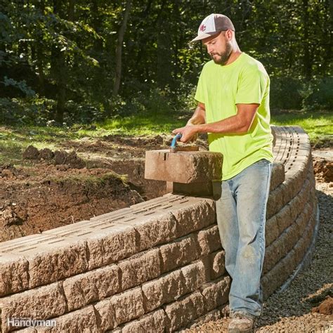 How To Build A Retaining Wall With Landscape Bricks?