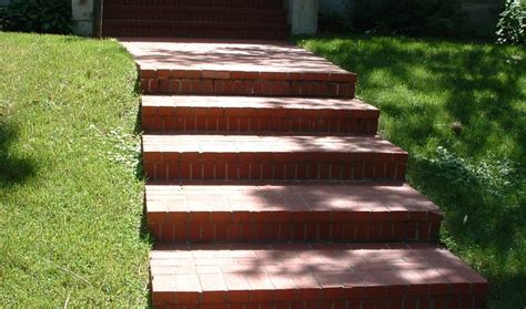 how to build exterior brick stairs?