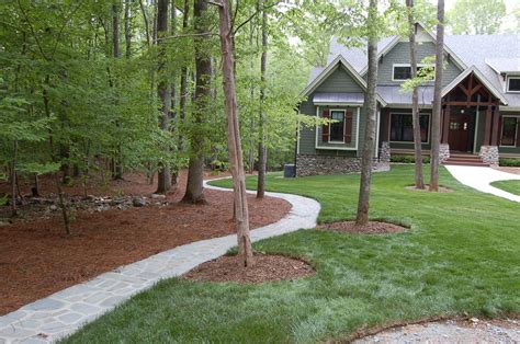 How To Landscape A Wooded Front Yard?