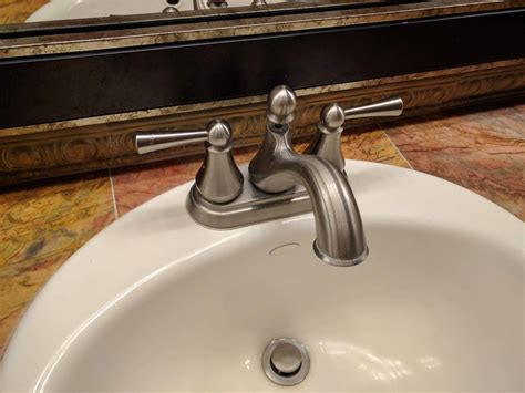 How To Remove The Aerator From A Delta Bathroom Faucet?