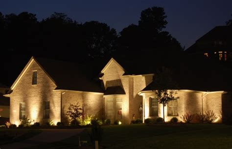 how to use uplights for home exterior?