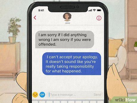 how do you respond to a guy through text
