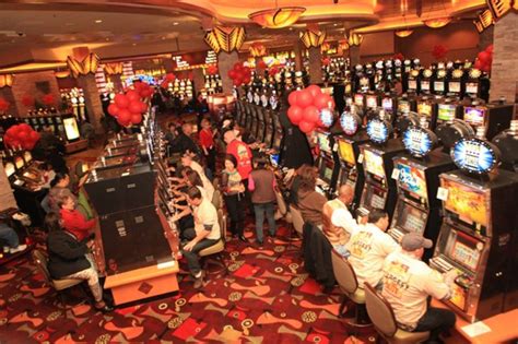 how does a casino slot tournament work beem france
