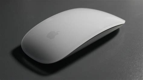 how does a magic mouse work