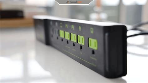 how does a smart power strip work