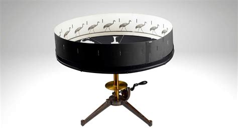 How Does The Zoetrope Work