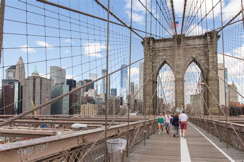 how long is brooklyn bridge in miles