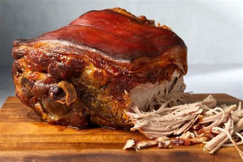 how long to cook pernil in oven