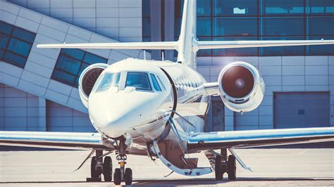 how much to run a private jet