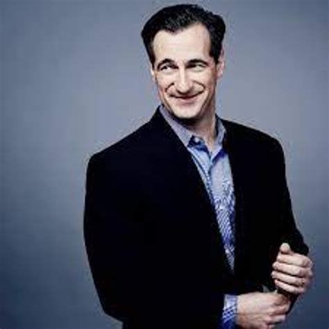 how old is carl azuz