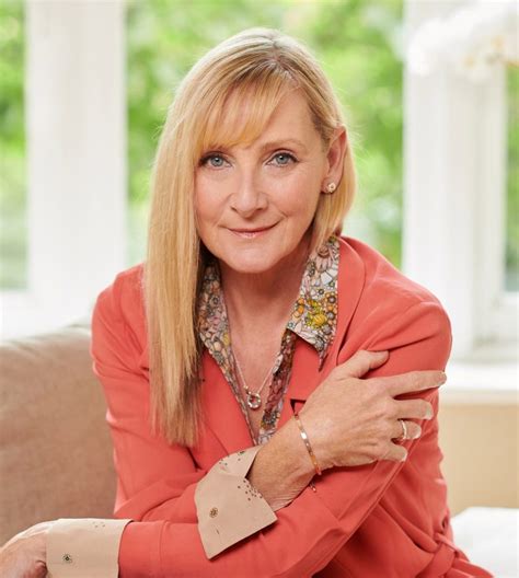 How Old Is Lesley Sharp