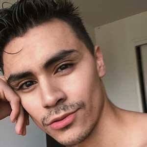 how old is richard ayala