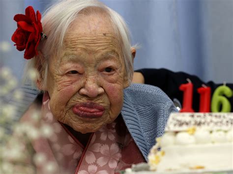 how old is the oldest man and woman in the world