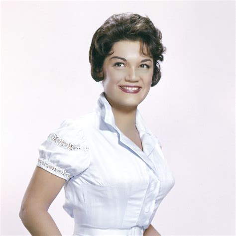 how tall is connie francis