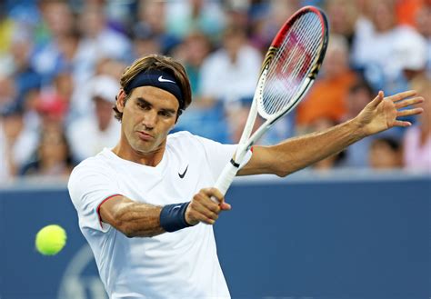 how tall is federer