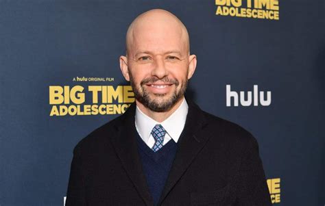 how tall is jon cryer