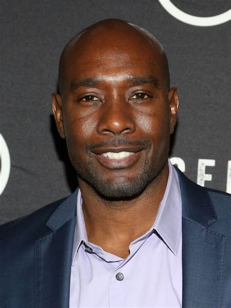 how tall is morris chestnut actor