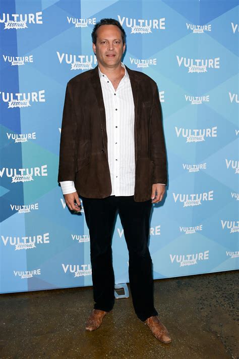 how tall is vince vaughn