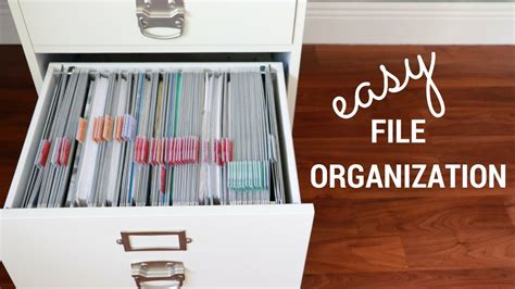 how to arrange documents in a folder