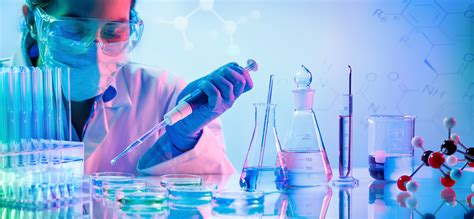 how to become a scientist in chemistry