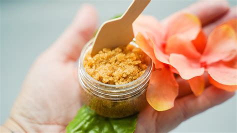 how to brown sugar lip scrub