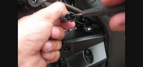 how to check kickstand on 2008 shadow