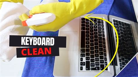 how to clean macbook keyboard