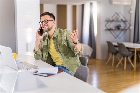 how to do phone interview at work