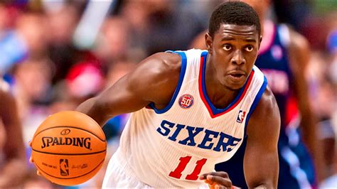 how to draw a charge in basketball