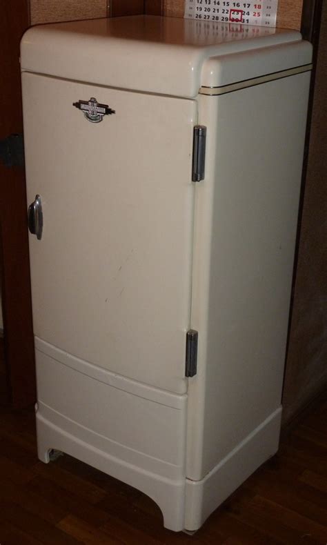 how to find manufacture date from serial number frigidaire