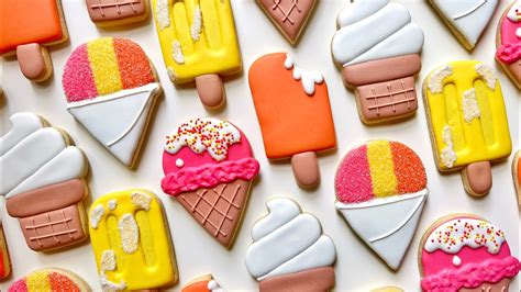 how to ice cookies with royal icing