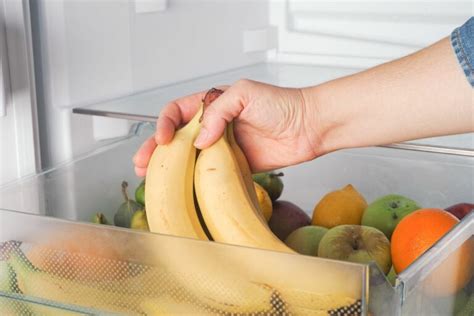 how to keep banana in fridge