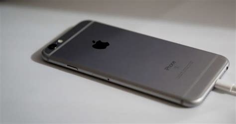 how to maintain phone in good condition