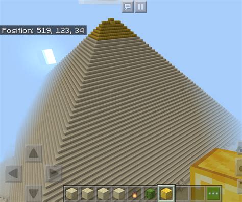 how to make a pyramid in minecraft