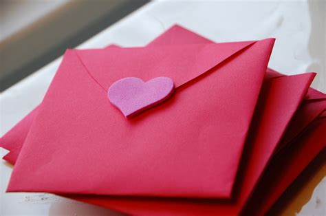 how to make a valentine envelope
